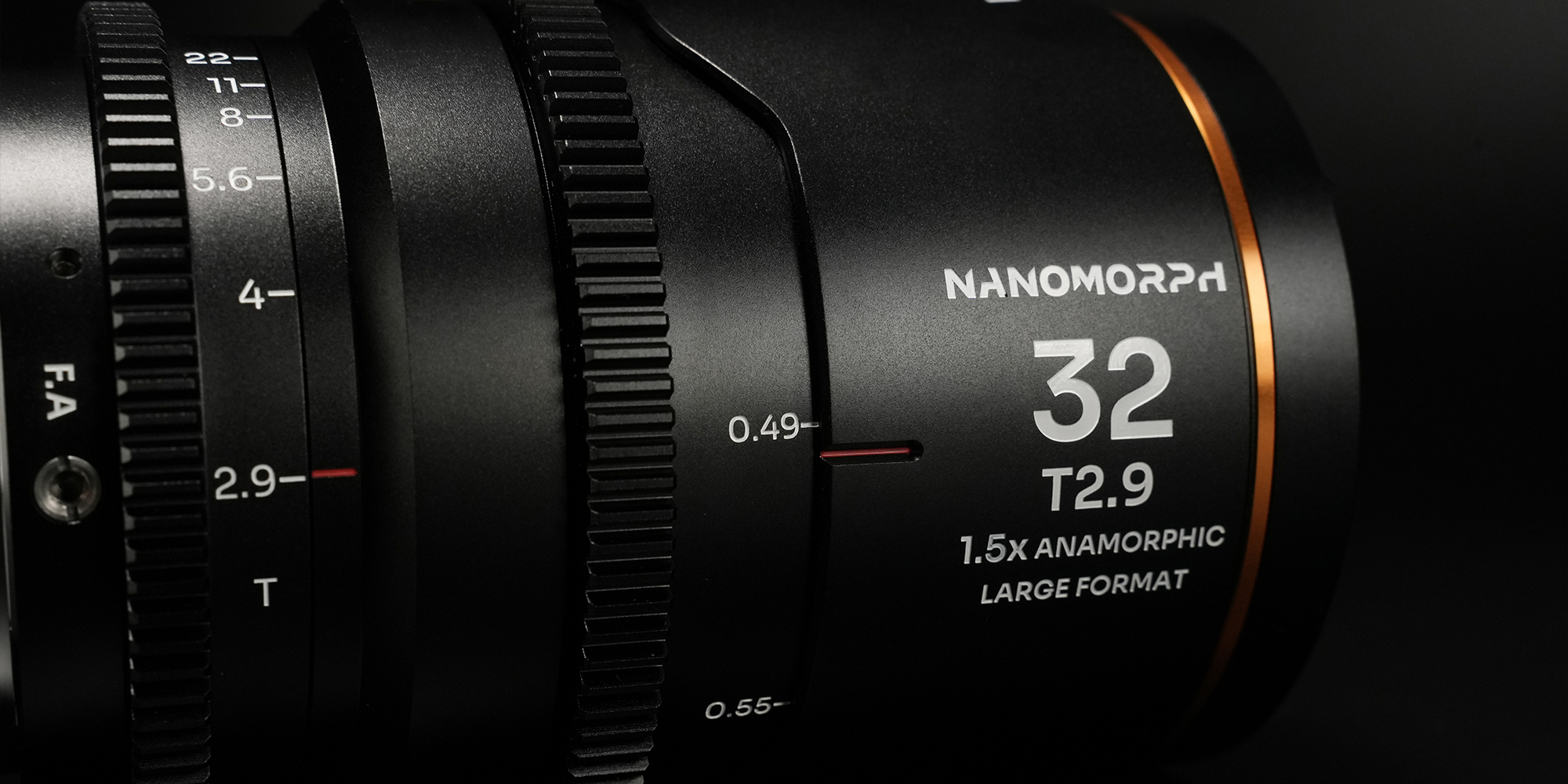 Obiektyw Laowa Nanomorph 32 mm T2,9 1,5x LF Amber do Arri PL/Canon EF - zbliżenie na korpus